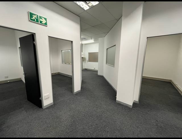 320M² OFFICE TO LET IN OBSERVATORY